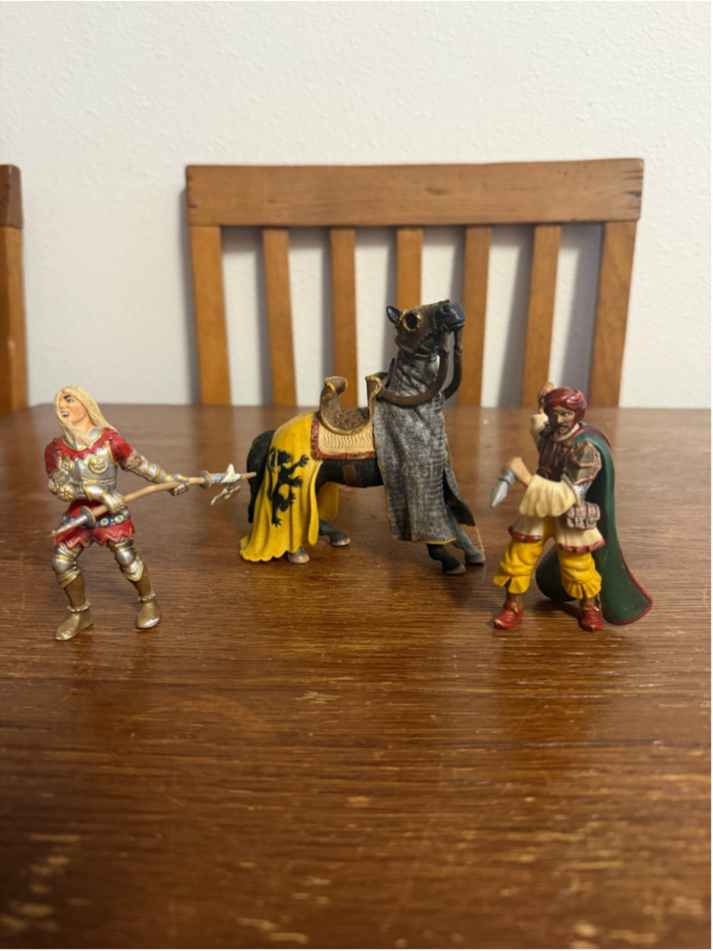 Schleich 70052 Halberdier Armored Horse + Medieval Figure Mixed Lot Retired